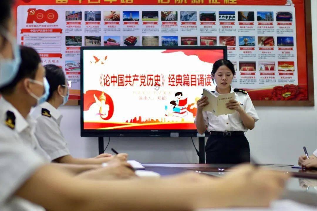 逃离木质的房屋
